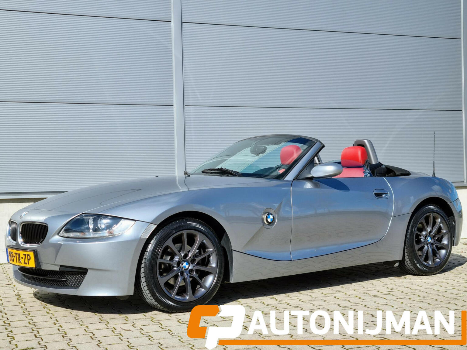 BMW-Z4-0